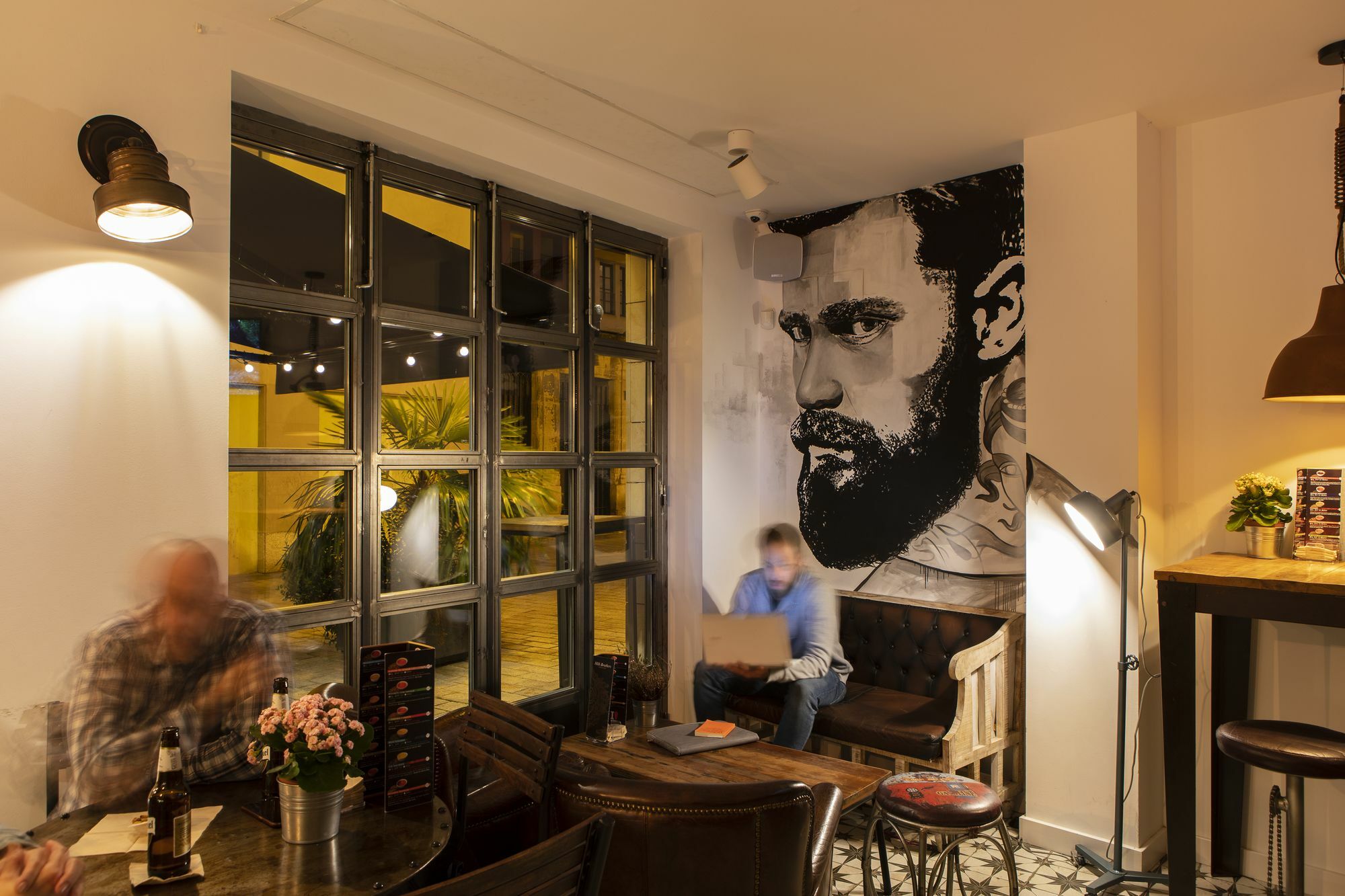 Winederful Hostel & Cafe Logrono Exterior photo
